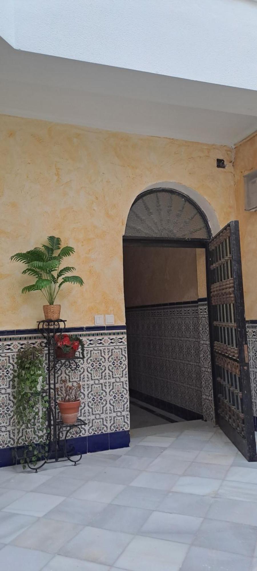 Patio Andalusi Junto A La Vina Apartment Cadiz Exterior photo